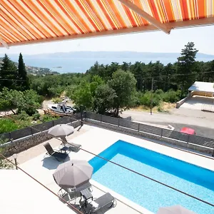 Mila Apartment